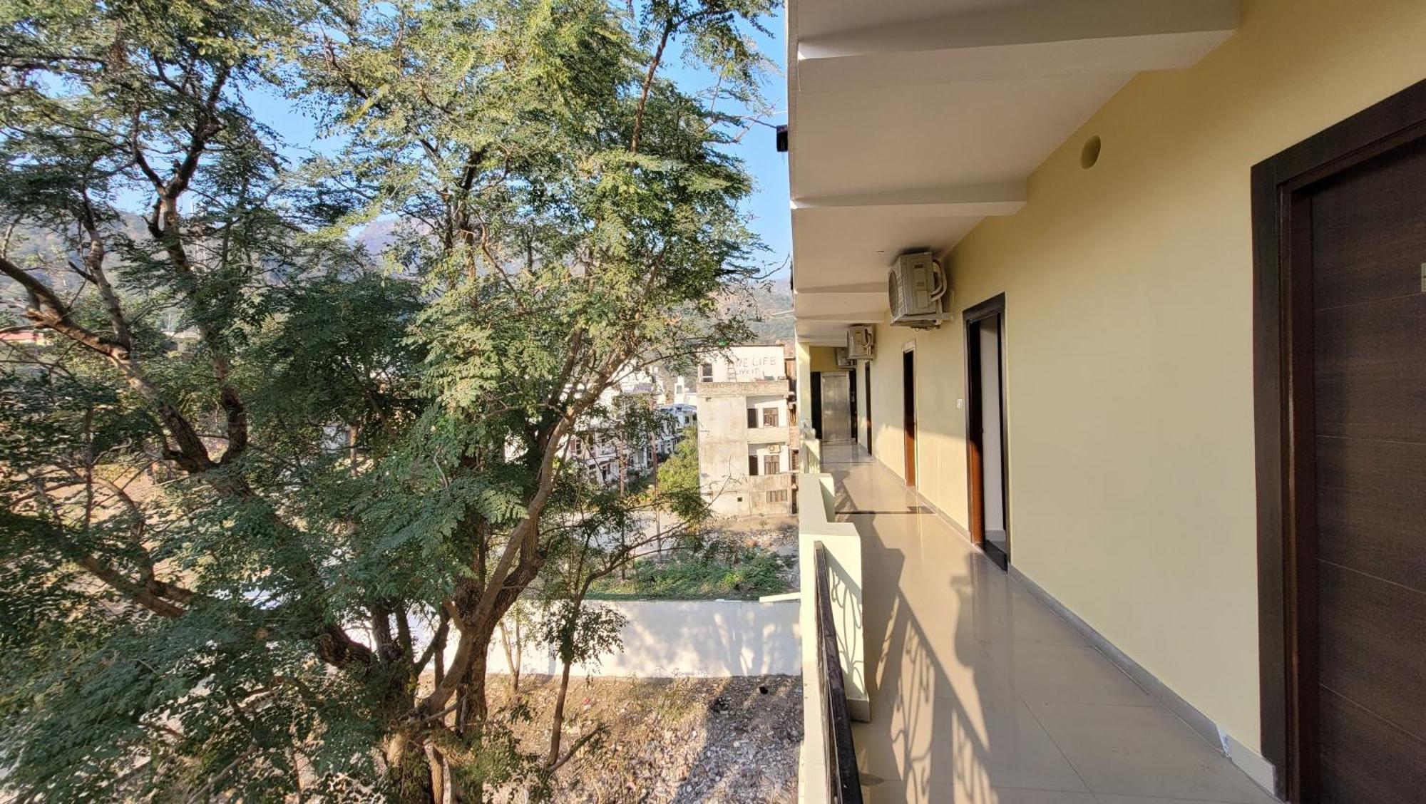 Hotel Keshav Nandan By The Shivaay Rishīkesh Zewnętrze zdjęcie
