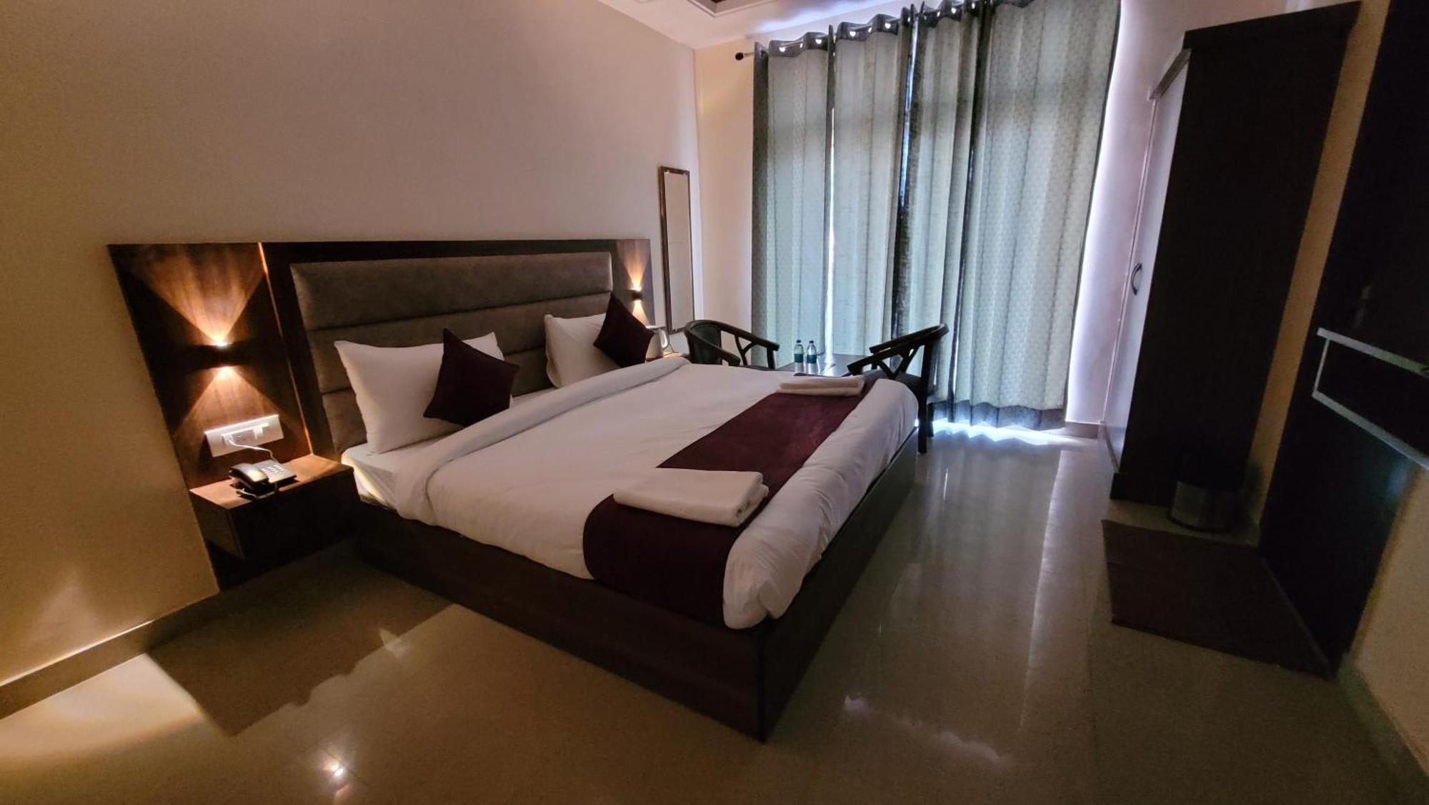 Hotel Keshav Nandan By The Shivaay Rishīkesh Zewnętrze zdjęcie