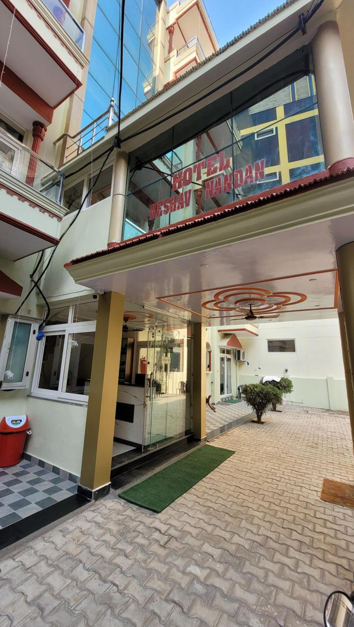 Hotel Keshav Nandan By The Shivaay Rishīkesh Zewnętrze zdjęcie